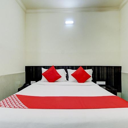 Super Hotel O Nar Comforts Near Ksr Railway Station Bangalore Eksteriør billede