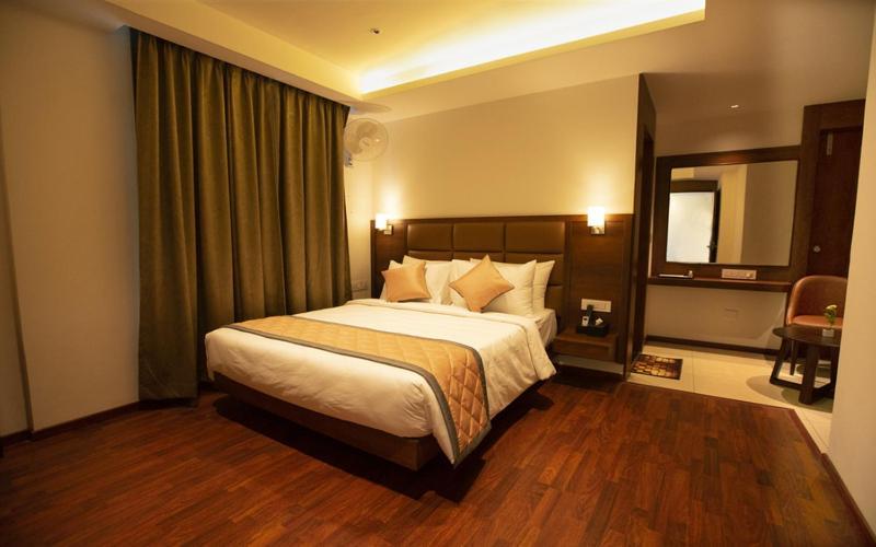Super Hotel O Nar Comforts Near Ksr Railway Station Bangalore Eksteriør billede
