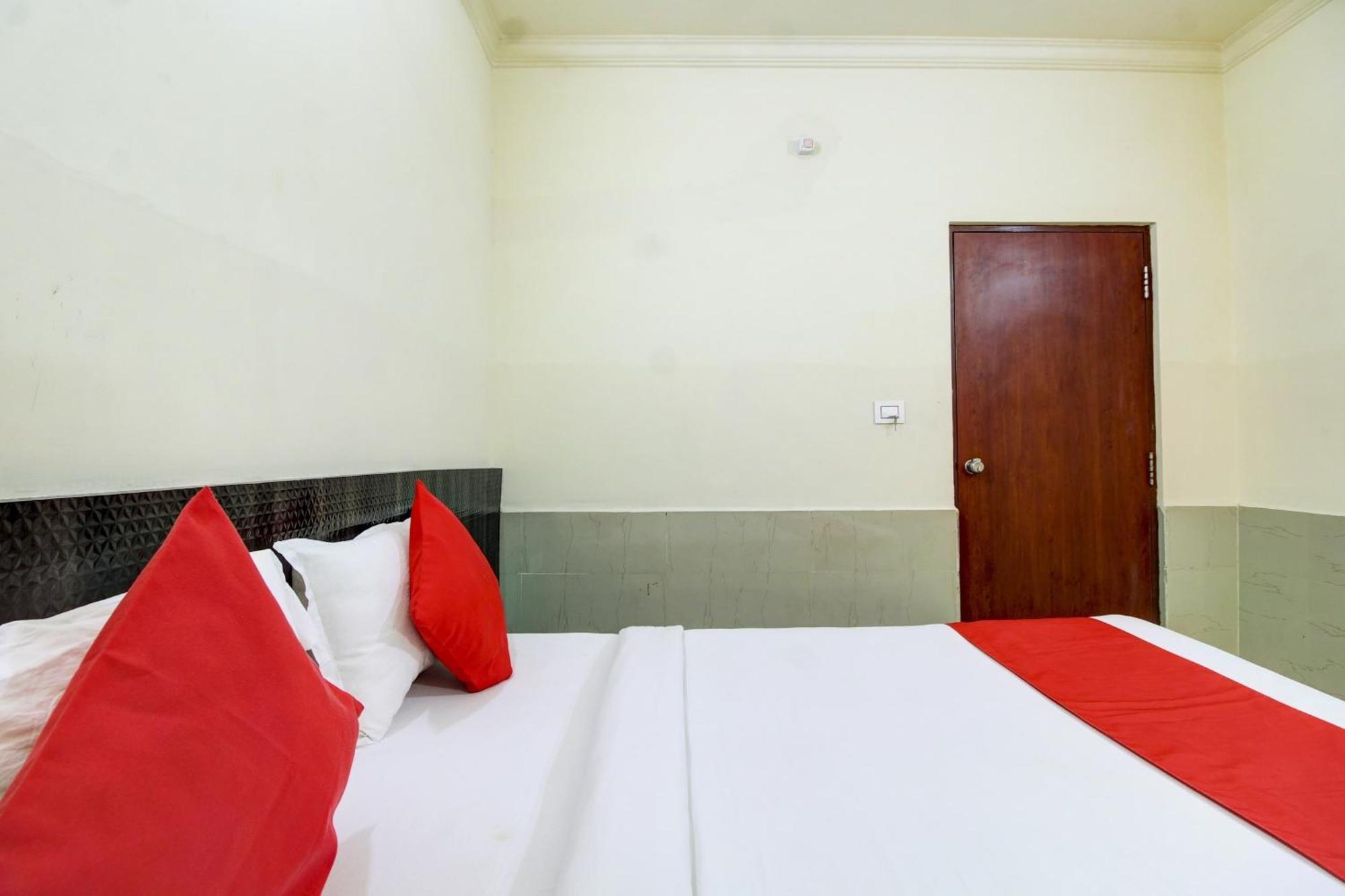 Super Hotel O Nar Comforts Near Ksr Railway Station Bangalore Eksteriør billede