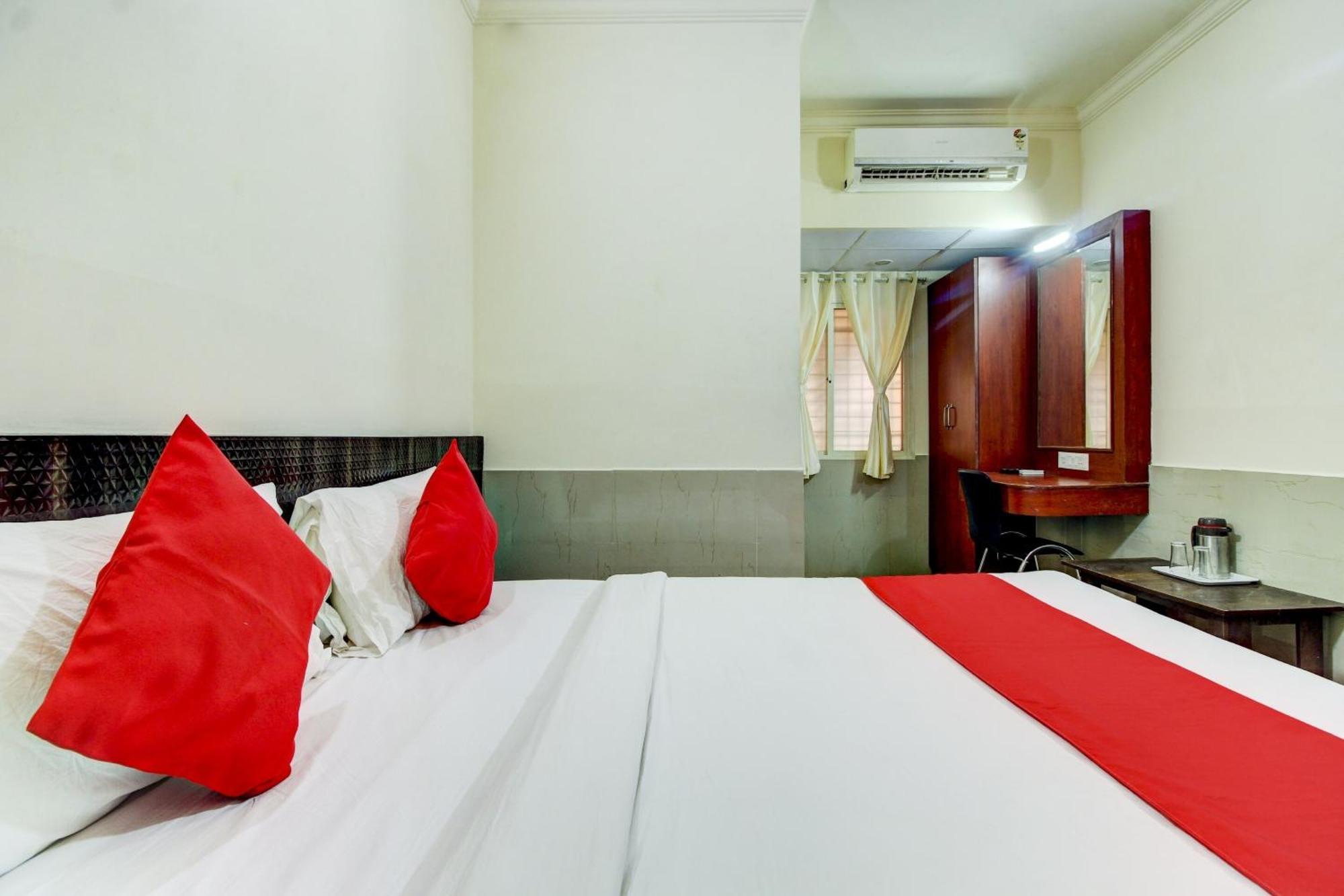 Super Hotel O Nar Comforts Near Ksr Railway Station Bangalore Eksteriør billede